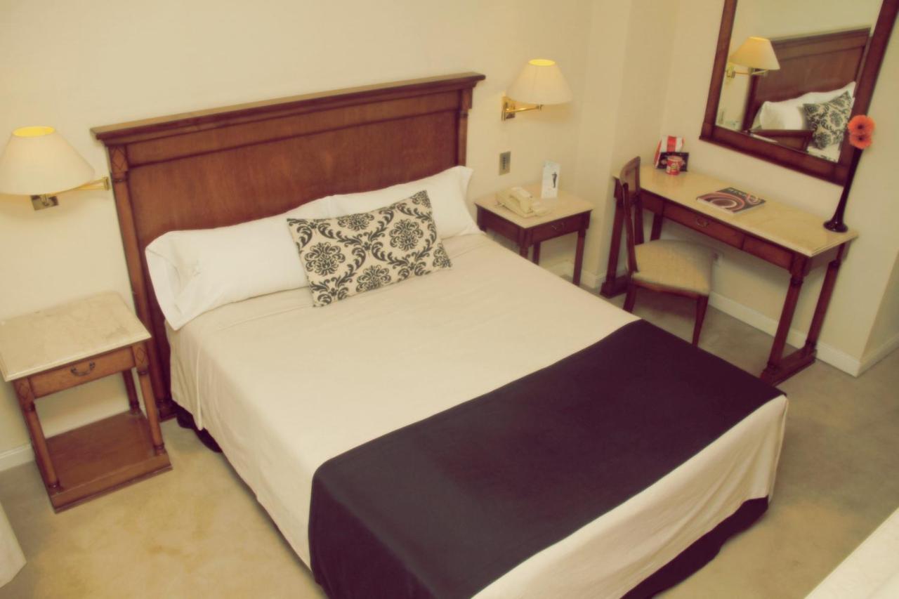 Howard Johnson Hotel 9 De Julio Avenue Buenos Aires Zewnętrze zdjęcie